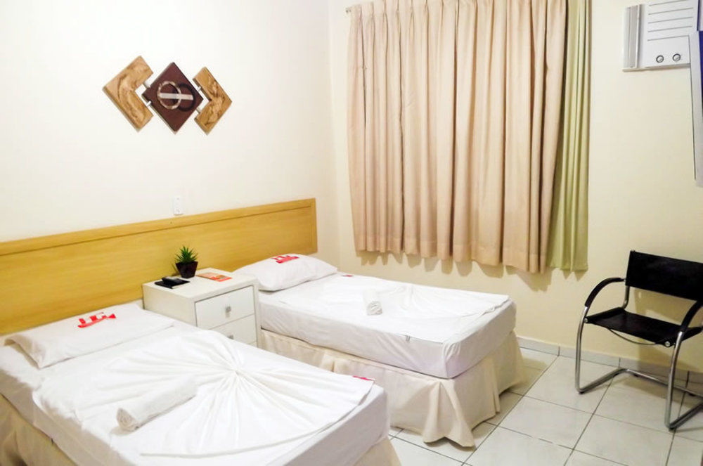 Hotel Planalto 2 Governador Valadares Exterior photo